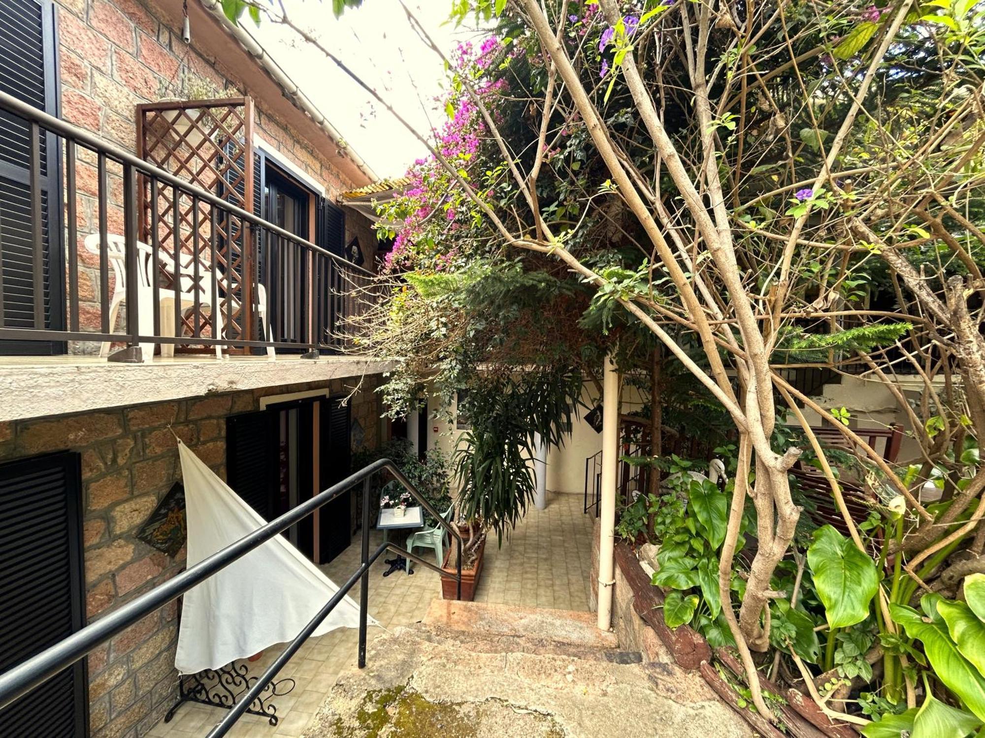 Hotel Le Bon Accueil Porto (Corsica)